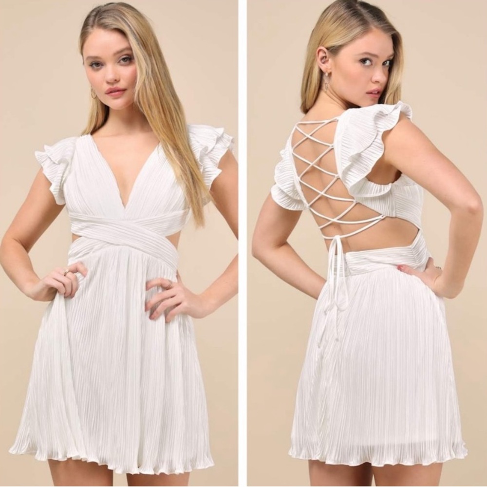 Elegant White Lace-Back Ruffle Mini Dress